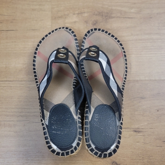 BURBERRY Nova Check Canvas Espadrille - Picture 5 of 11